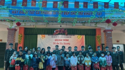 Học viện Chính trị CAND tặng quà Tết cho học sinh khuyết tật tại Sóc Sơn
