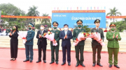 Thứ trưởng Nguyễn Văn Long dự lễ giao, nhận quân tại tỉnh Bắc Giang