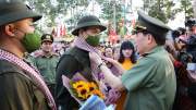 Thứ trưởng Lê Quốc Hùng dự lễ giao nhận quân tại TP Hồ Chí Minh
