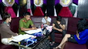Bắt quả tang nhóm thanh niên “bay lắc” trong quán karaoke