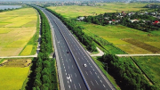 Việt Nam sẽ có hơn 410km đường bộ cao tốc Bắc-Nam trong năm nay