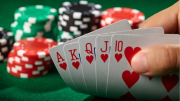 Tạm giữ 22 đối tượng đánh bạc Poker hơn 4 tỷ đồng