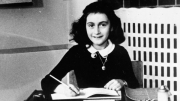 Những giả thuyết về kẻ phản bội gia đình Anne Frank