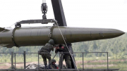 Châu Âu dọa trừng phạt Belarus vì vũ khí hạt nhân Nga