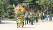 Thứ trưởng Nguyễn Văn Long dâng hương tại Khu Di tích Quốc gia đặc biệt Kim Liên