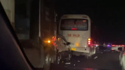 5 ô tô va chạm liên hoàn trên cao tốc TP Hồ Chí Minh - Trung Lương