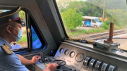 Siết kiểm tra nồng độ cồn của lái tàu hỏa