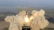 Tên lửa mạnh nhất thế giới của SpaceX nổ tung sau lần phóng thử đầu tiên