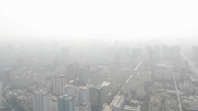 Ô nhiễm không khí “bủa vây” người dân Thủ đô