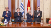 Quốc hội Việt Nam ký thỏa thuận hợp tác với Nghị viện Uruguay