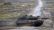 Đức rót viện trợ quân sự lớn chưa từng có cho Ukraine