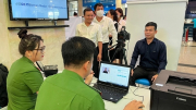 Cấp 2.000 tài khoản định danh điện tử tại sân bay Tân Sơn Nhất