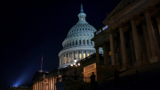 Thượng viện Mỹ thông qua dự luật tránh "thảm họa vỡ nợ"