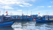 Thoát nghèo nhờ khai thác hiệu quả kinh tế biển