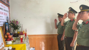 Công an Hà Tĩnh chia sẻ đau thương với gia đình các liệt sĩ hy sinh tại Đắk Lắk
