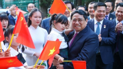 Thủ tướng Phạm Minh Chính thăm Đại sứ quán và gặp gỡ cộng đồng người Việt Nam tại Trung Quốc