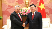 Việt Nam sẵn sàng trao đổi, chia sẻ kinh nghiệm xây dựng đất nước với Cuba