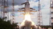 Ấn Độ phóng tàu vũ trụ với tham vọng "đặt chân" lên Mặt Trăng