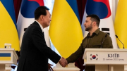 Hàn Quốc tăng mạnh viện trợ cho Ukraine