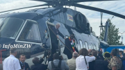 Tổng thống Putin tặng Tổng thống Zimbabwe trực thăng đời mới