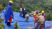 EVNNPC khẩn trương khắc phục sự cố lưới điện sau mưa lũ