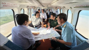 Thủ tướng khảo sát thực tế tình hình sạt lở tại 4 tỉnh Đồng bằng sông Cửu Long