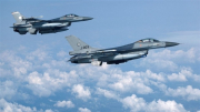 Mỹ chấp thuận chuyển máy bay F-16 từ hai nước NATO cho Ukraine
