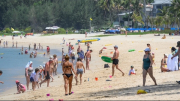 “Cơn lốc” Nga ở Phuket, Thái Lan