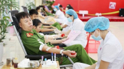 Hàng trăm CBCS Công an tham gia hiến máu tình nguyện