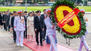 Hoàng Thái tử Nhật Bản và Công nương vào Lăng viếng Chủ tịch Hồ Chí Minh, thăm Nhà sàn Bác Hồ