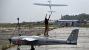 Ukraine điều hơn 30 UAV tập kích lãnh thổ Nga
