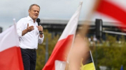 “Gánh nặng” Ukraine và cuộc biểu tình lớn nhất lịch sử Ba Lan