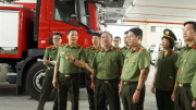Thứ trưởng Lê Văn Tuyến kiểm tra công tác quản lý vật tư, trang thiết bị tại Đà Nẵng