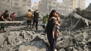 Hơn 7 thập kỉ người Palestine vật lộn sinh tồn trong lửa đạn ở Gaza