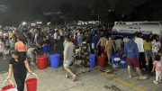 Người dân Khu đô thị Thanh Hà vẫn đang “khát” nước sạch