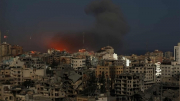 Xe tăng Israel "xé đôi" Dải Gaza, tấn công hàng trăm mục tiêu Hamas