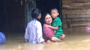 Lũ lụt cô lập nhiều địa phương ở Hà Tĩnh, 3 người chết và mất tích
