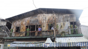 Kịp thời dập tắt đám cháy giữa trung tâm TP Bảo Lộc
