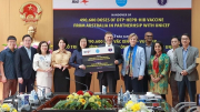 Chính phủ Australia viện trợ cho Việt Nam gần 500 nghìn liều vaccine 5 trong 1