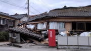 Nhật Bản lo ngại động đất cực đại, Nga và Hàn Quốc đồng loạt phát cảnh báo