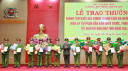 Công an tỉnh Nghệ An khen thưởng các đơn vị có thành tích xuất sắc