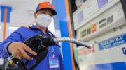 Hàng loạt vi phạm của Bộ Công thương trong quản lý xăng dầu