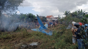 Máy bay huấn luyện quân sự rơi ở Quảng Nam, phi công kịp nhảy dù