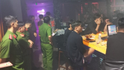 Quán beer club vi phạm về PCCC có nhiều người tụ tập hít khí cười