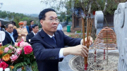 Chủ tịch nước Võ Văn Thưởng dâng hương tưởng nhớ Chủ tịch Hồ Chí Minh