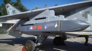 Pháp gửi 40 tên lửa tầm xa và hàng trăm quả bom sang Ukraine