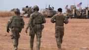 Mỹ  không kích trả đũa hơn 85 mục tiêu tại Iraq và Syria