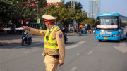 Cận Tết Nguyên đán, CSGT Hà Nội tăng cường xử lý xe khách vi phạm