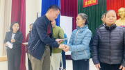 Báo CAND trao tặng quà Tết “Xuân yêu thương” tại Hà Tĩnh