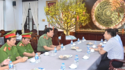Trung tướng Lê Tấn Tới thăm, chúc Tết tại Bạc Liêu